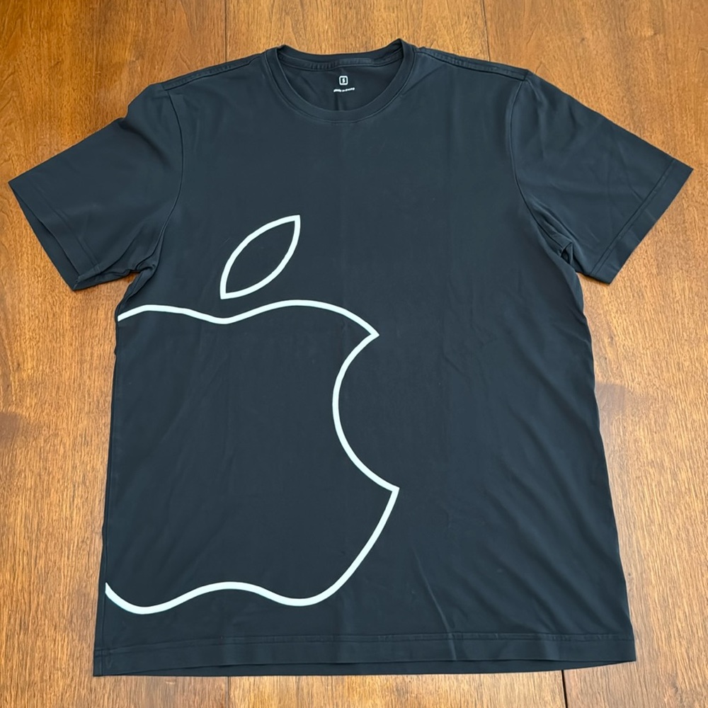 Apple Cupertino T-Shirt